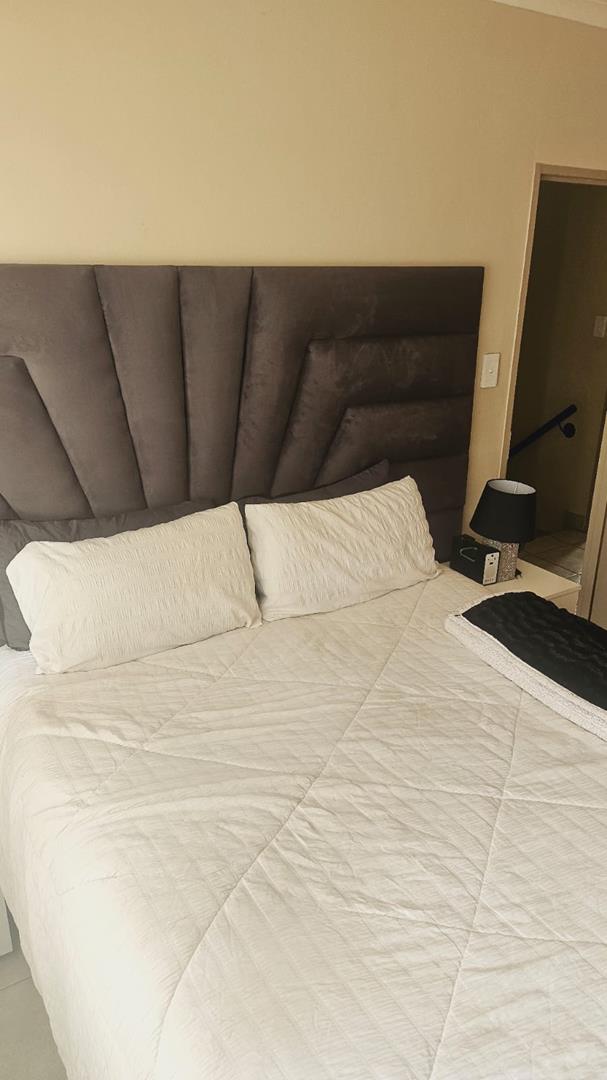 3 Bedroom Property for Sale in Kosmosdal Gauteng