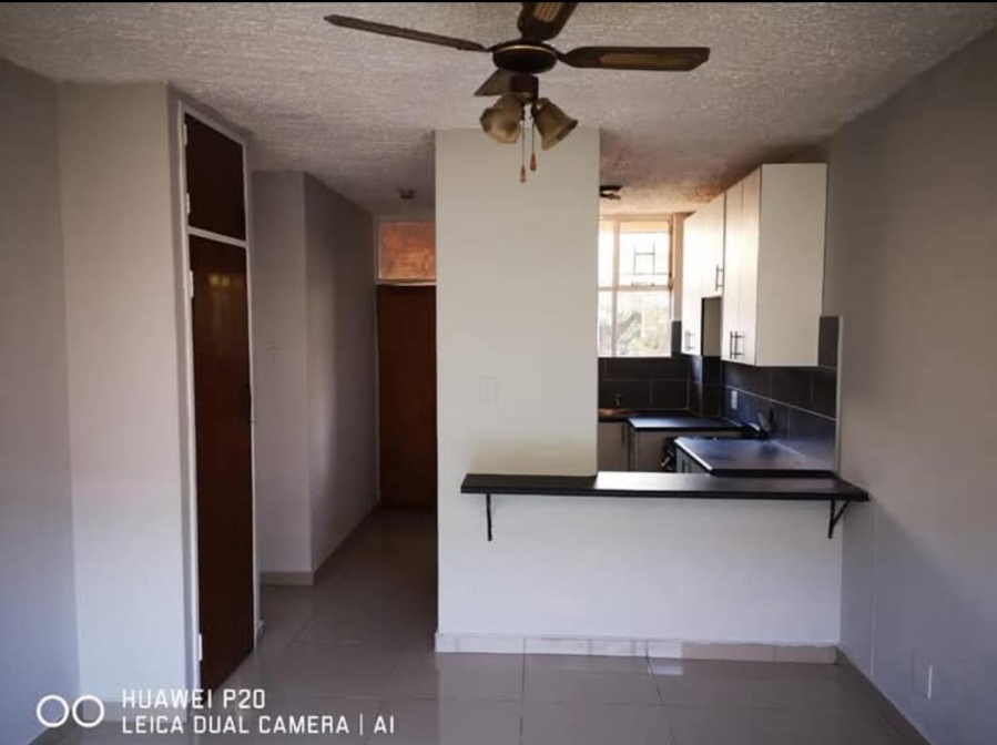 To Let 2 Bedroom Property for Rent in Pretoria North Gauteng