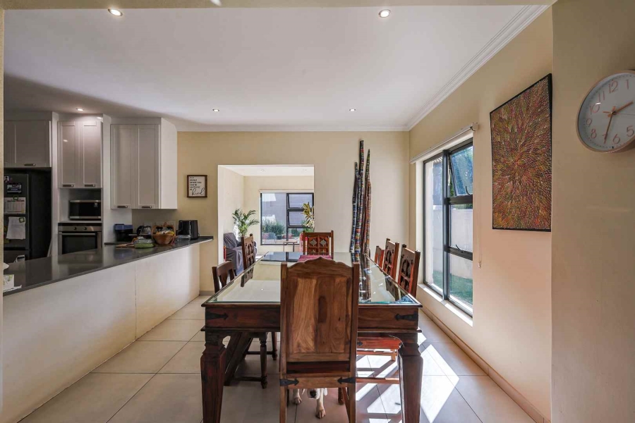 3 Bedroom Property for Sale in Waterkloof Ridge Gauteng