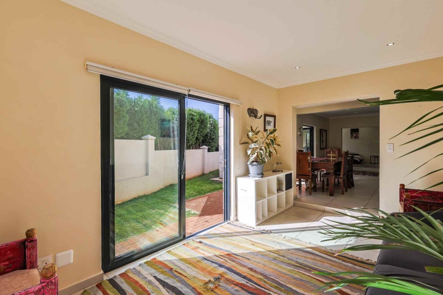 3 Bedroom Property for Sale in Waterkloof Ridge Gauteng