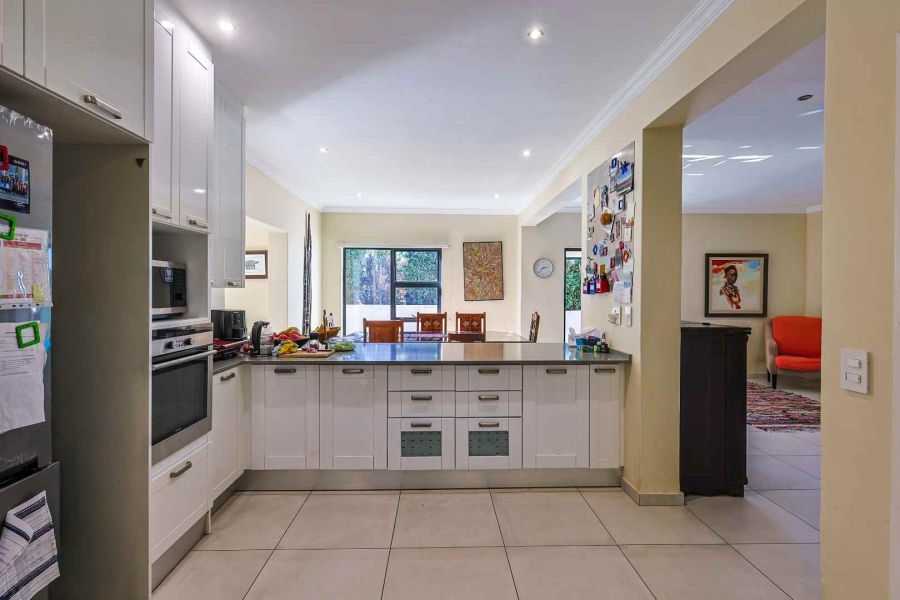 3 Bedroom Property for Sale in Waterkloof Ridge Gauteng