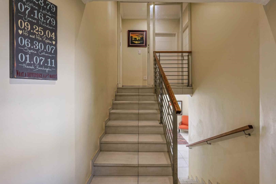 3 Bedroom Property for Sale in Waterkloof Ridge Gauteng