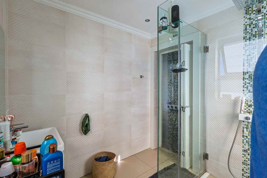 3 Bedroom Property for Sale in Waterkloof Ridge Gauteng