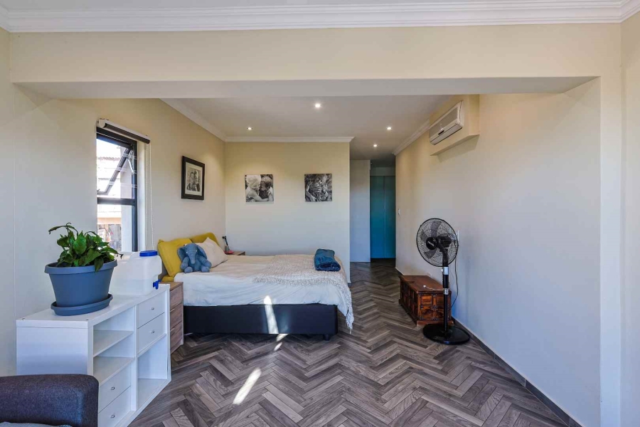 3 Bedroom Property for Sale in Waterkloof Ridge Gauteng