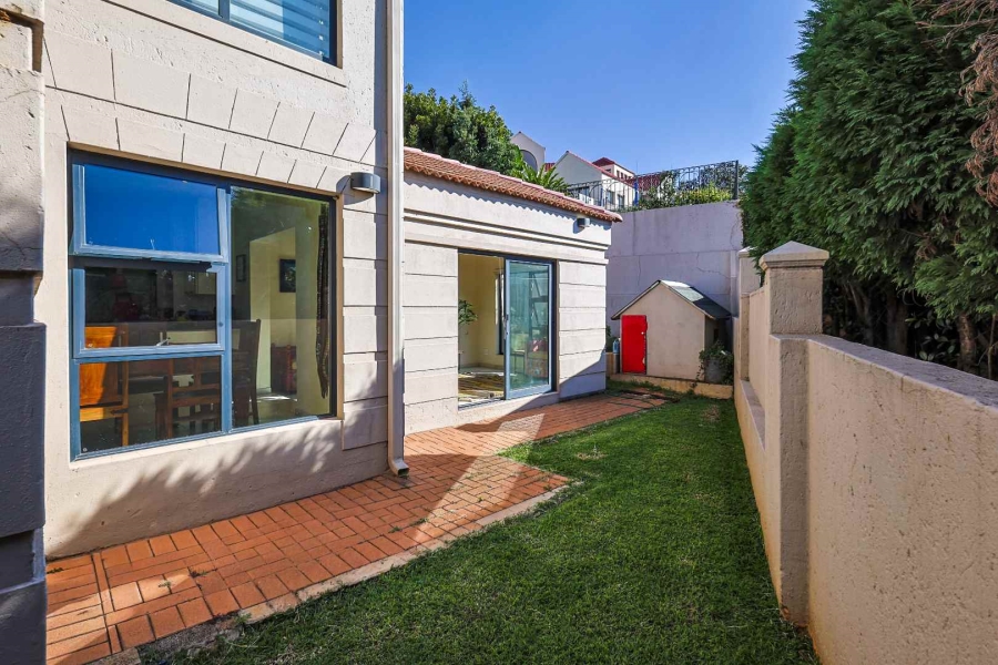 3 Bedroom Property for Sale in Waterkloof Ridge Gauteng