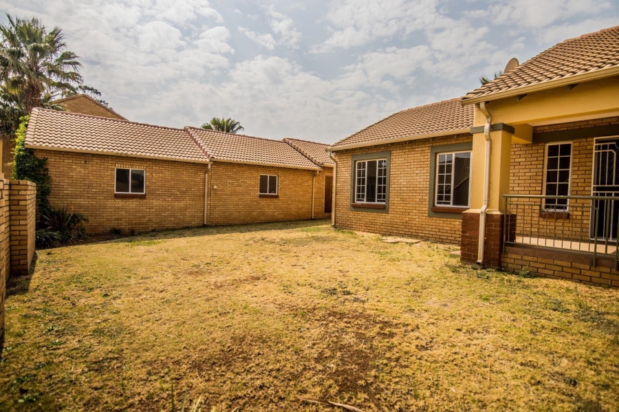 3 Bedroom Property for Sale in Mooikloof Ridge Gauteng