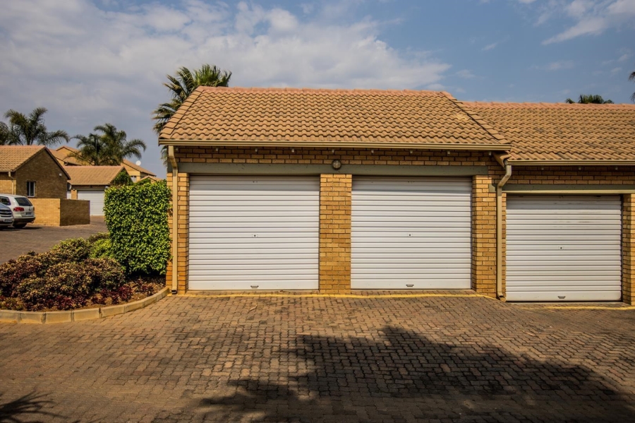 3 Bedroom Property for Sale in Mooikloof Ridge Gauteng