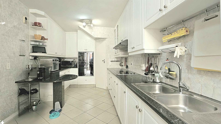 4 Bedroom Property for Sale in Sandown Gauteng