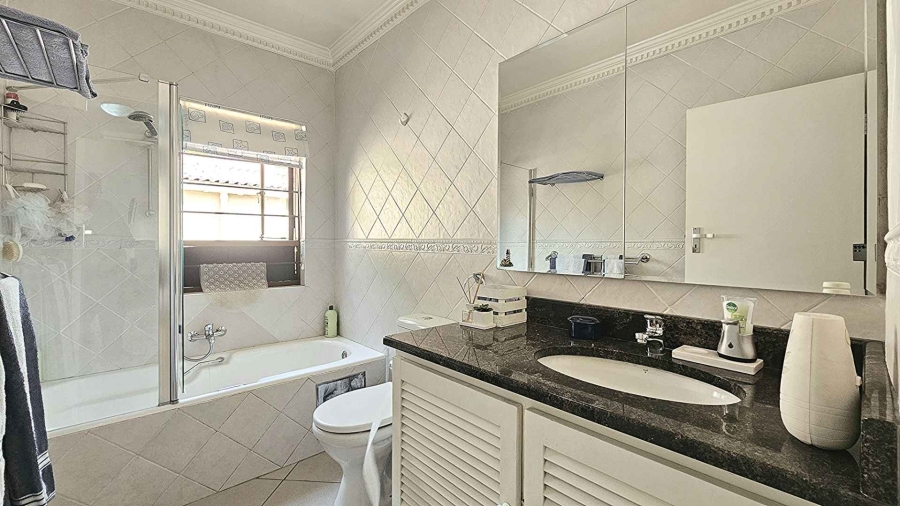 4 Bedroom Property for Sale in Sandown Gauteng
