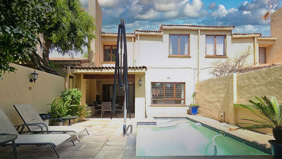 4 Bedroom Property for Sale in Sandown Gauteng