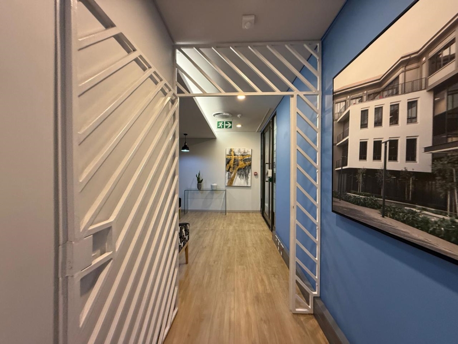 To Let Commercial Property for Rent in Magaliessig Gauteng