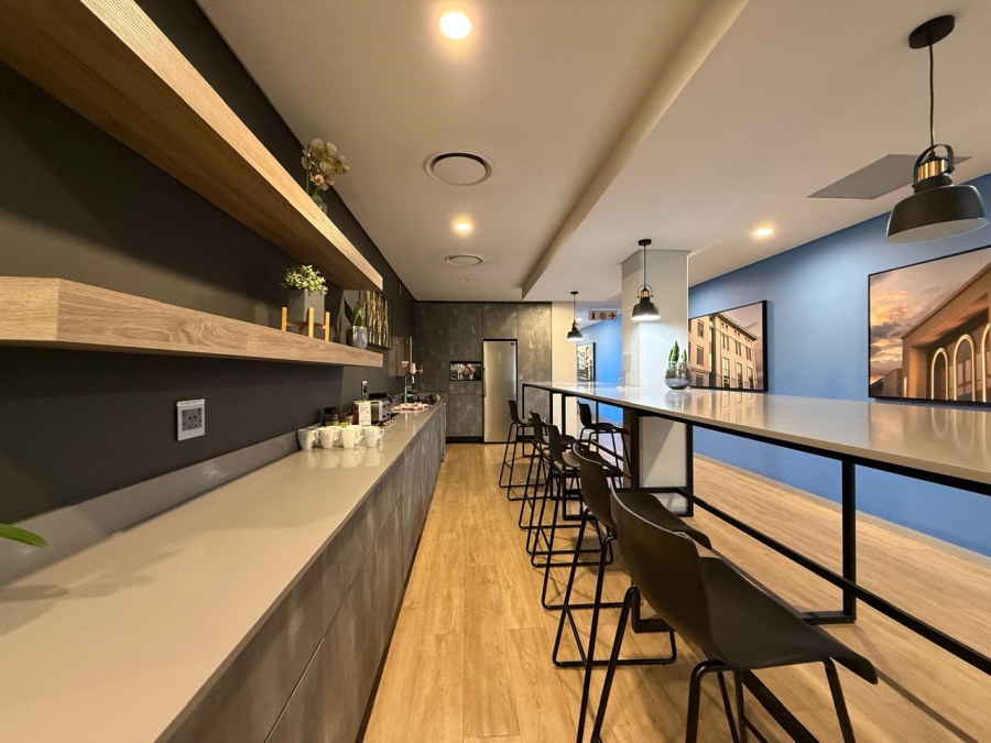 To Let Commercial Property for Rent in Magaliessig Gauteng