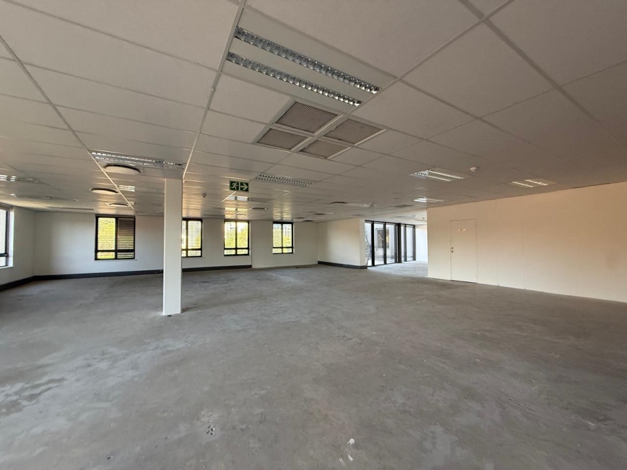 To Let Commercial Property for Rent in Magaliessig Gauteng
