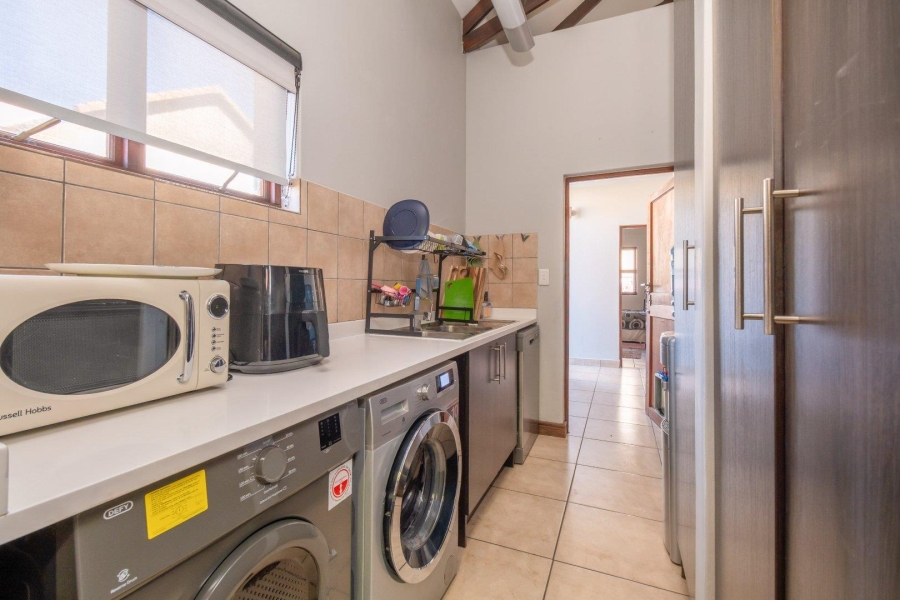 3 Bedroom Property for Sale in Midstream Estate Gauteng