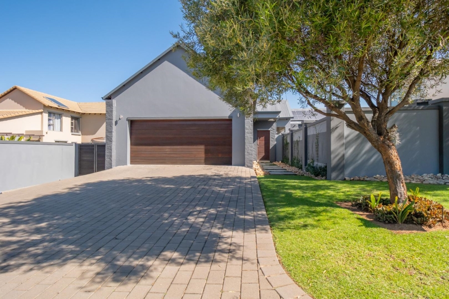 3 Bedroom Property for Sale in Midstream Estate Gauteng