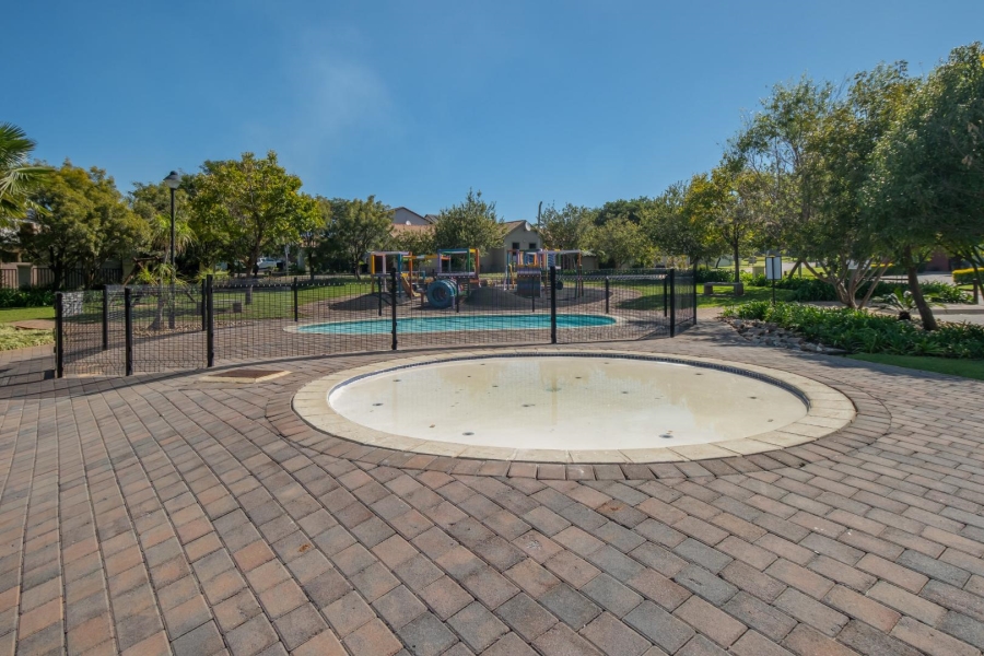 3 Bedroom Property for Sale in Midstream Estate Gauteng