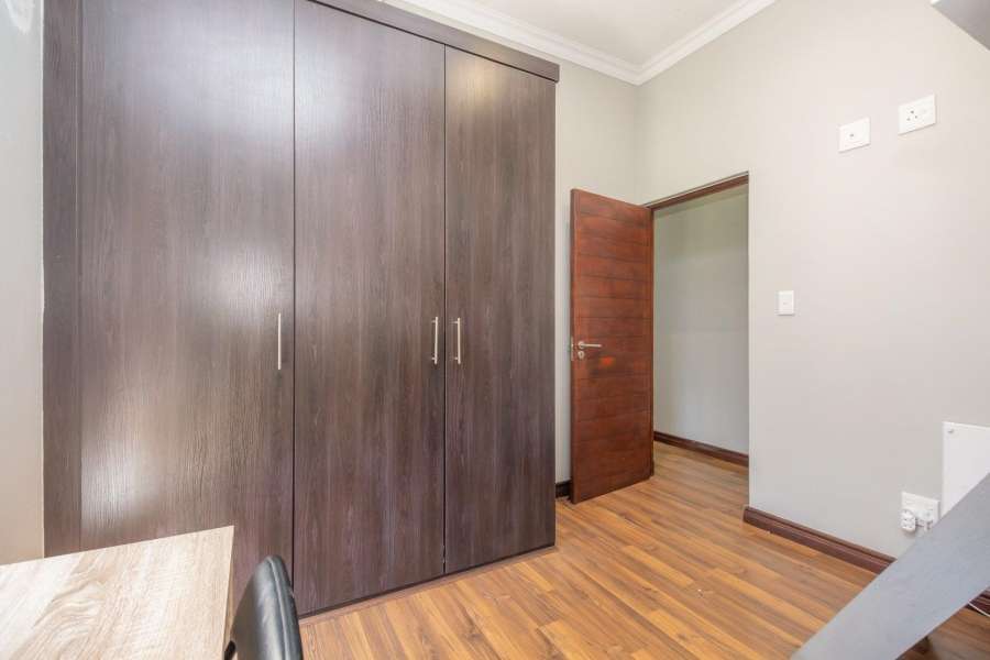 3 Bedroom Property for Sale in Midstream Estate Gauteng
