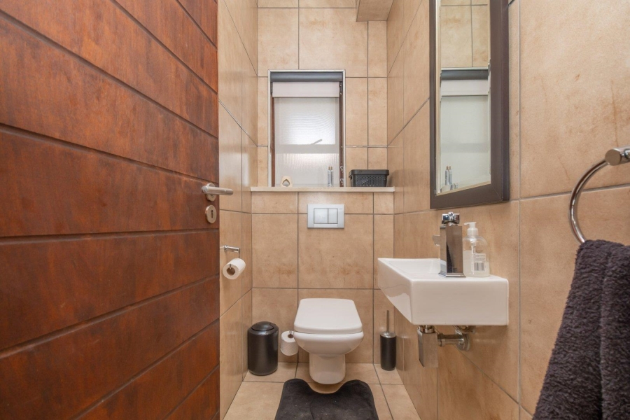3 Bedroom Property for Sale in Midstream Estate Gauteng