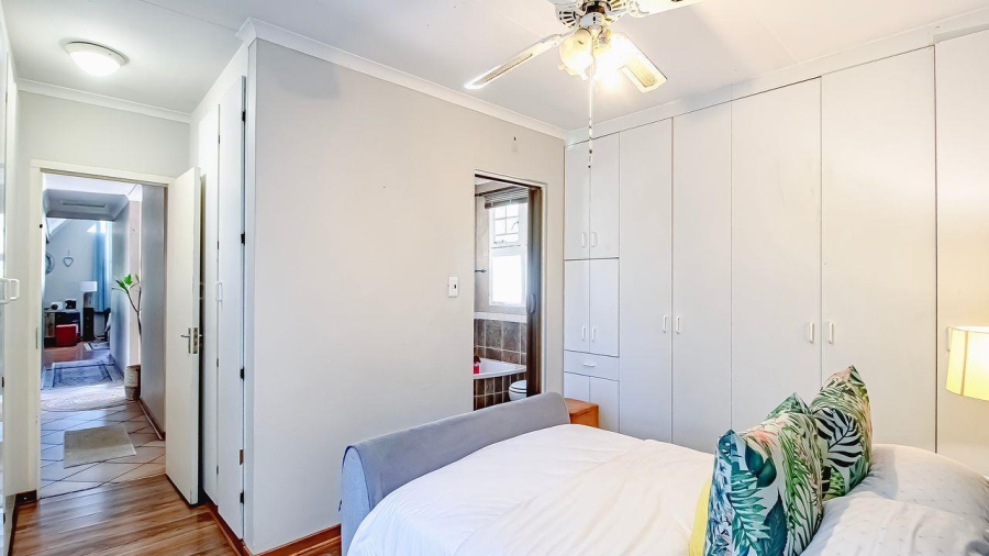 4 Bedroom Property for Sale in Ninapark Gauteng