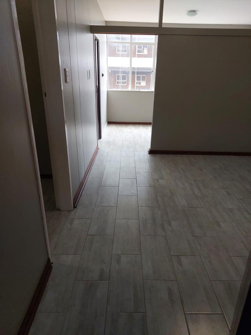 1 Bedroom Property for Sale in Sunnyside Gauteng