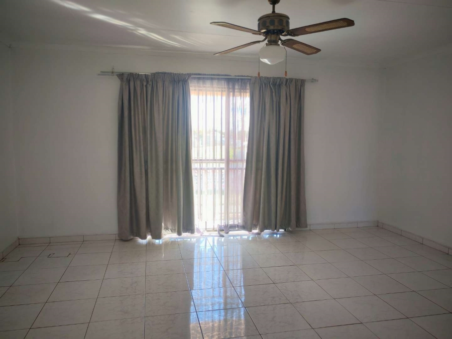 To Let 2 Bedroom Property for Rent in Lenasia Ext 1 Gauteng