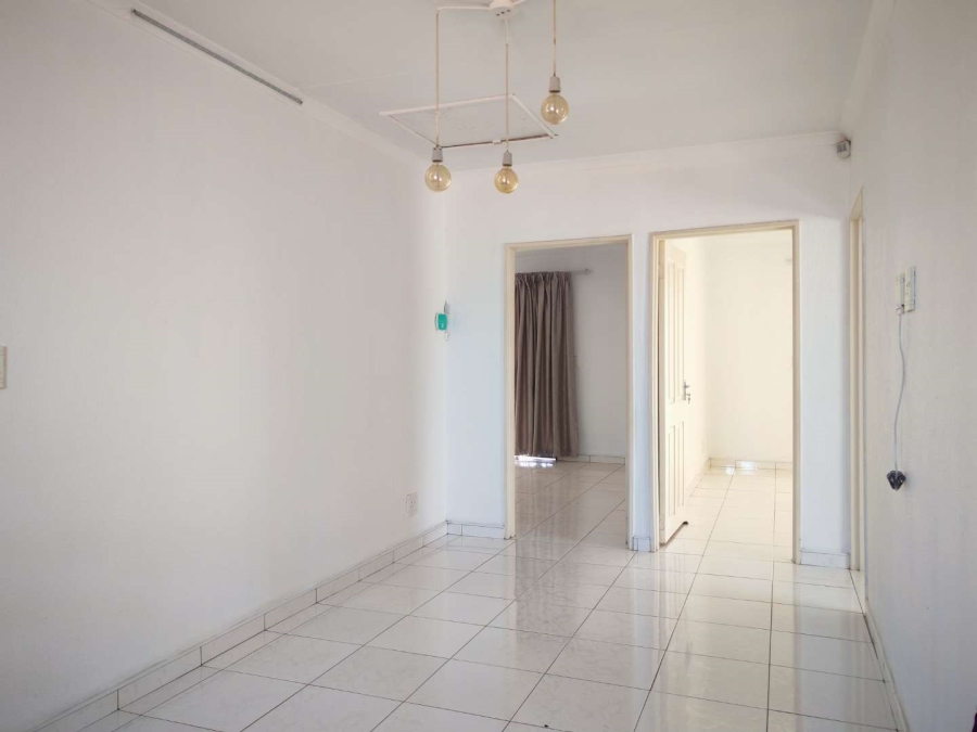 To Let 2 Bedroom Property for Rent in Lenasia Ext 1 Gauteng