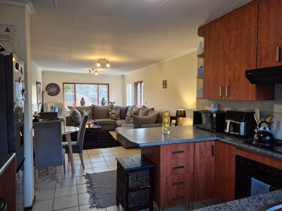 2 Bedroom Property for Sale in Glenvista Gauteng