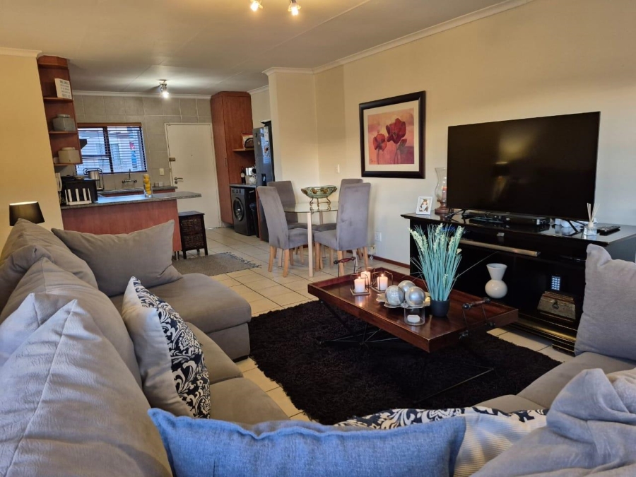 2 Bedroom Property for Sale in Glenvista Gauteng