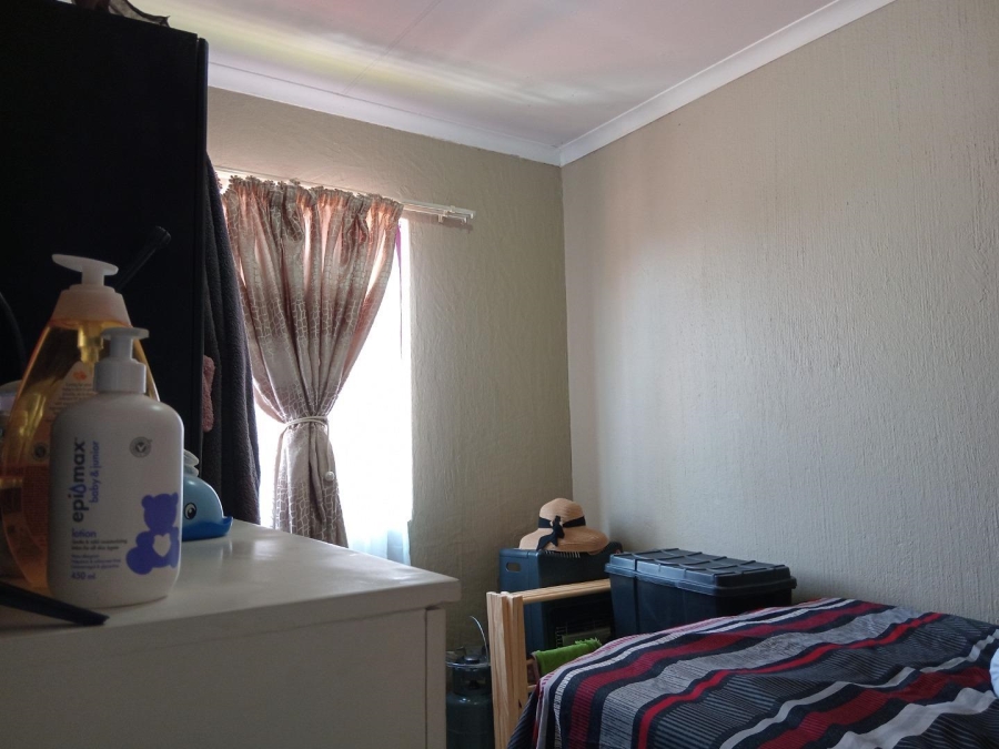 2 Bedroom Property for Sale in Albemarle Gauteng