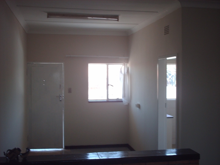 To Let 1 Bedroom Property for Rent in Three Rivers Gauteng
