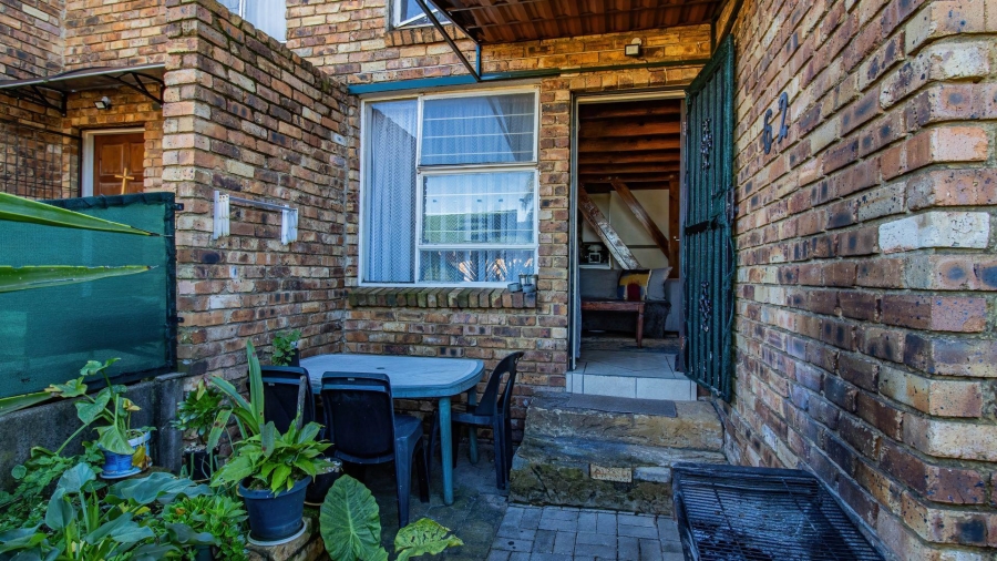 2 Bedroom Property for Sale in Mindalore Gauteng