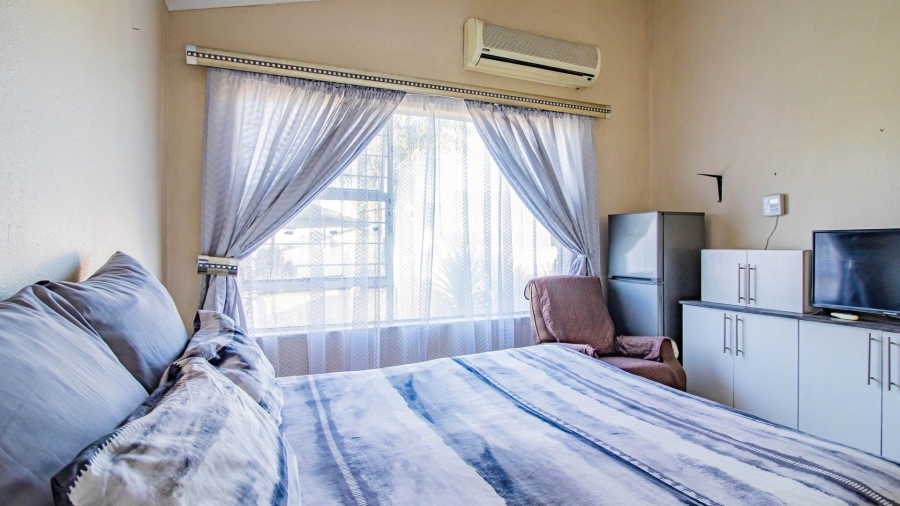 2 Bedroom Property for Sale in Mindalore Gauteng