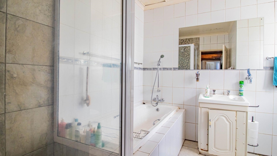 2 Bedroom Property for Sale in Mindalore Gauteng