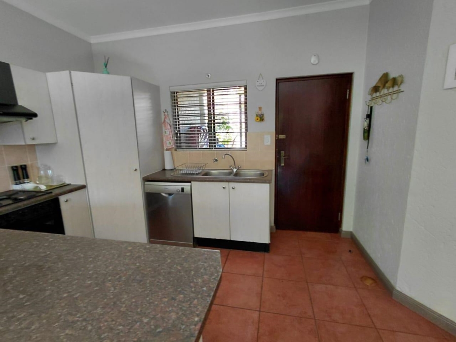 To Let 1 Bedroom Property for Rent in Paulshof Gauteng