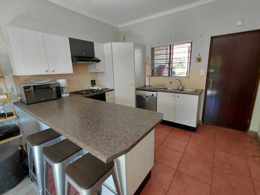 To Let 1 Bedroom Property for Rent in Paulshof Gauteng