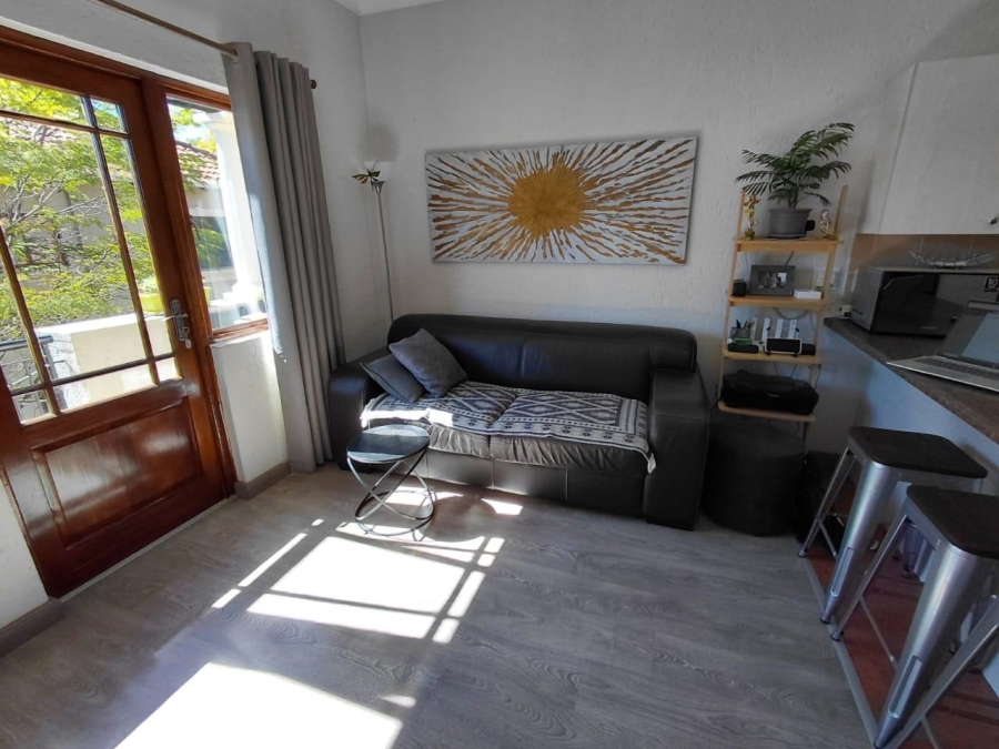 To Let 1 Bedroom Property for Rent in Paulshof Gauteng