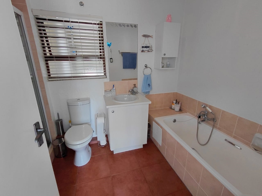 To Let 1 Bedroom Property for Rent in Paulshof Gauteng