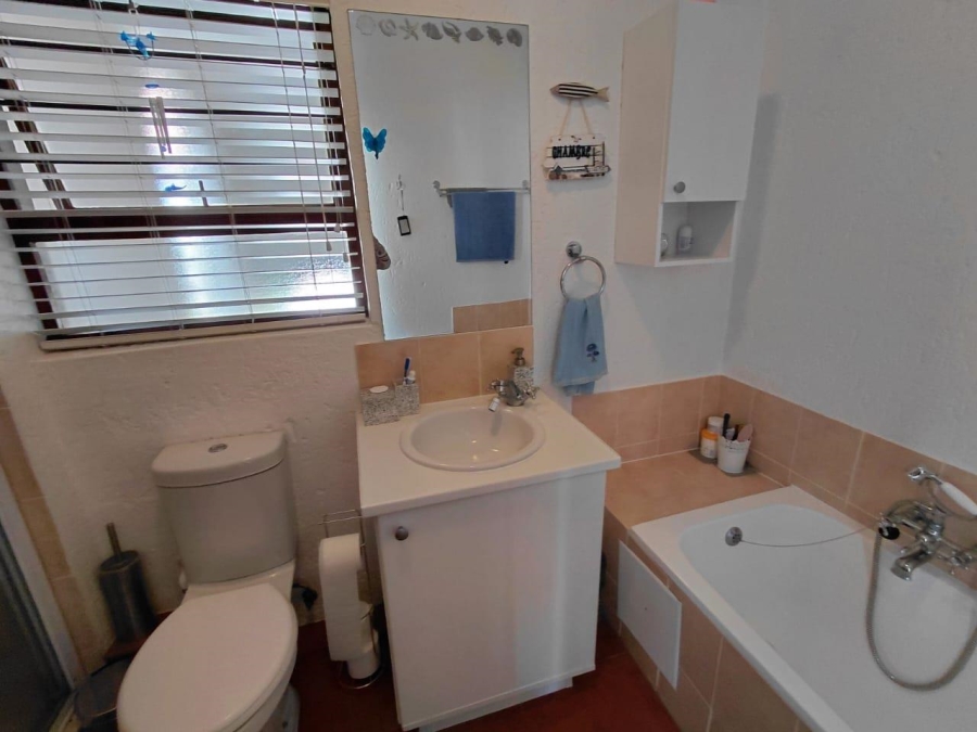 To Let 1 Bedroom Property for Rent in Paulshof Gauteng
