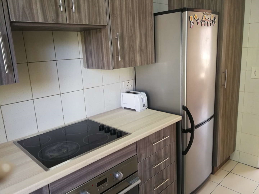 To Let 2 Bedroom Property for Rent in Sandown Gauteng