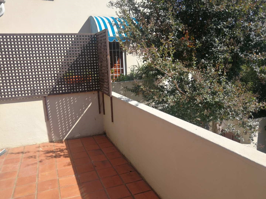 To Let 2 Bedroom Property for Rent in Sandown Gauteng