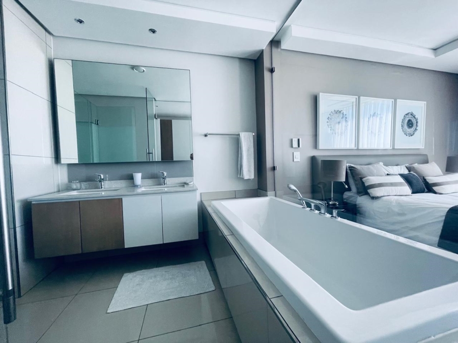 To Let 2 Bedroom Property for Rent in Sandown Gauteng