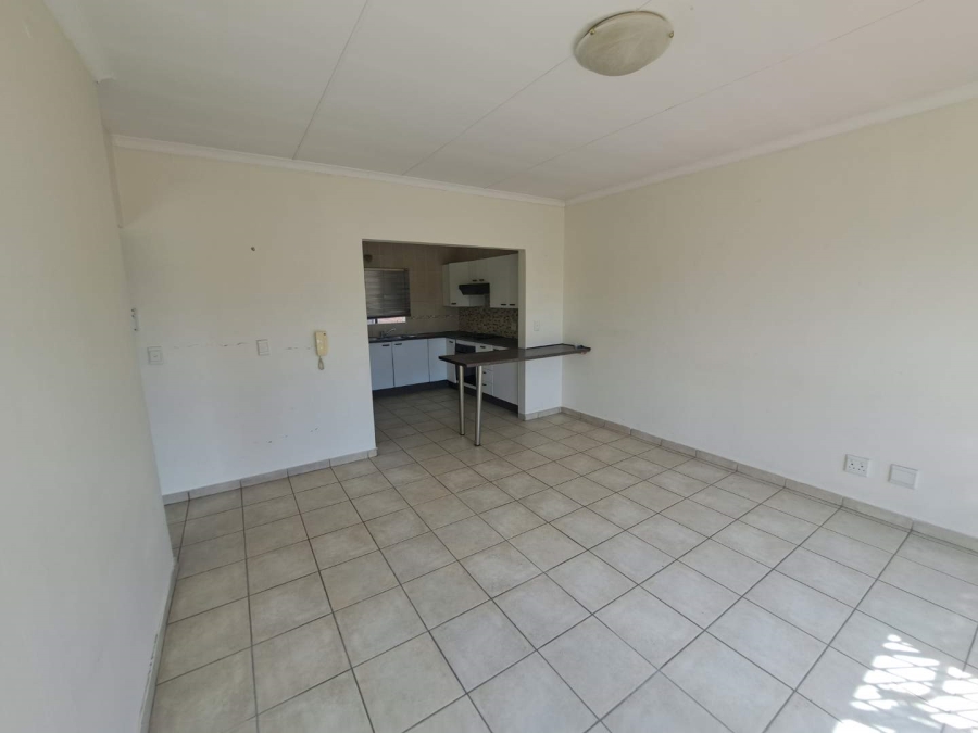 To Let 2 Bedroom Property for Rent in Wilgeheuwel Gauteng