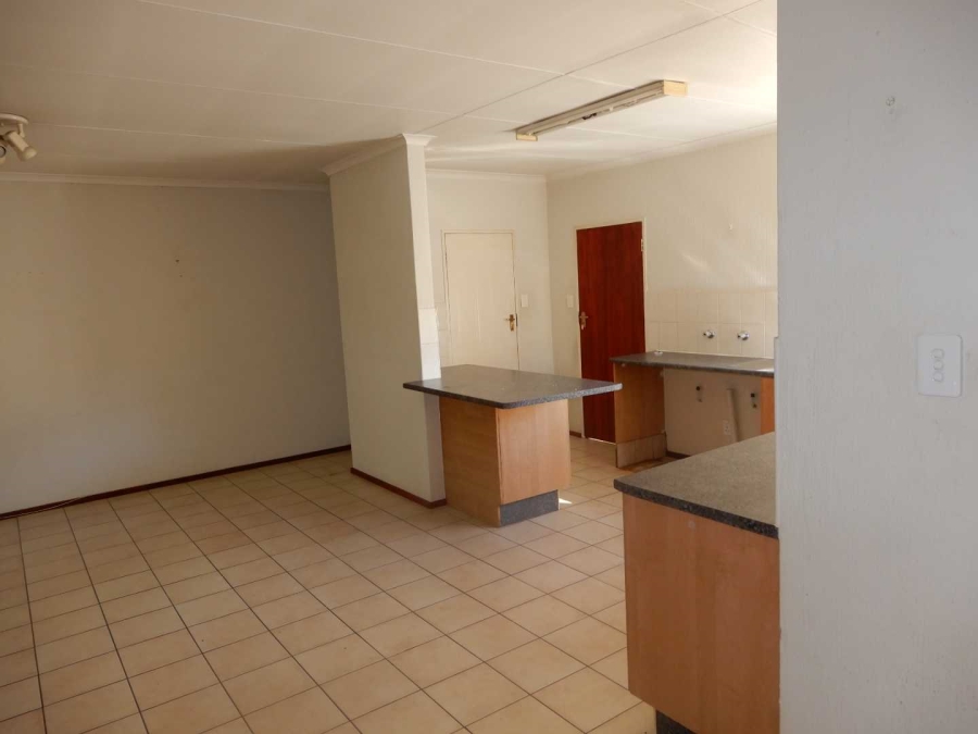 2 Bedroom Property for Sale in Douglasdale Gauteng