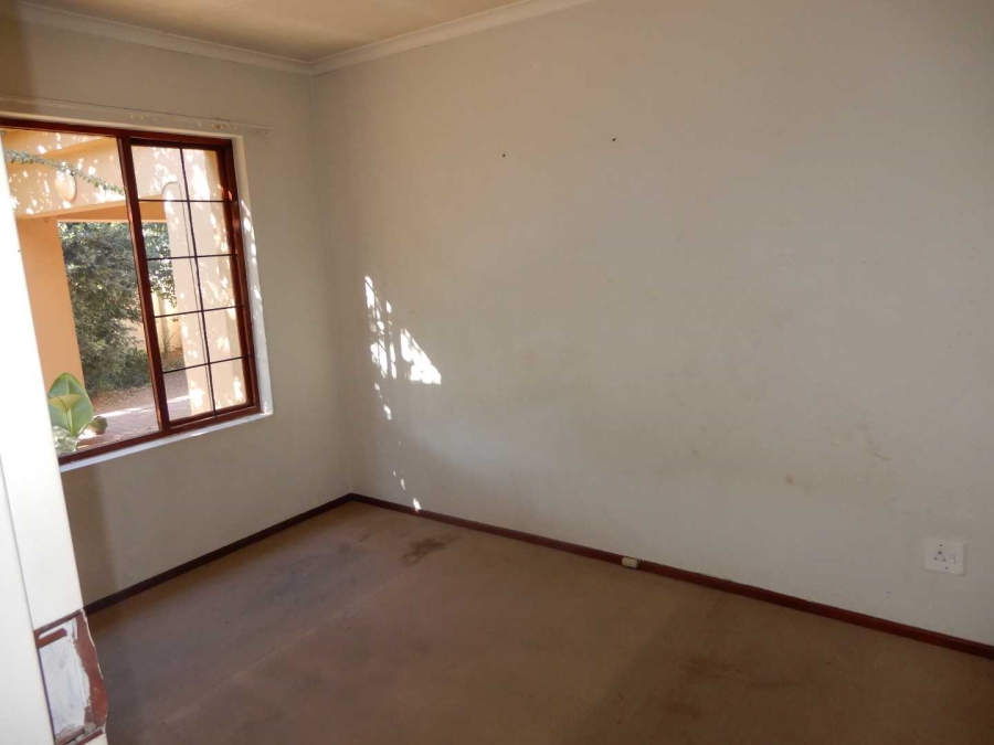 2 Bedroom Property for Sale in Douglasdale Gauteng