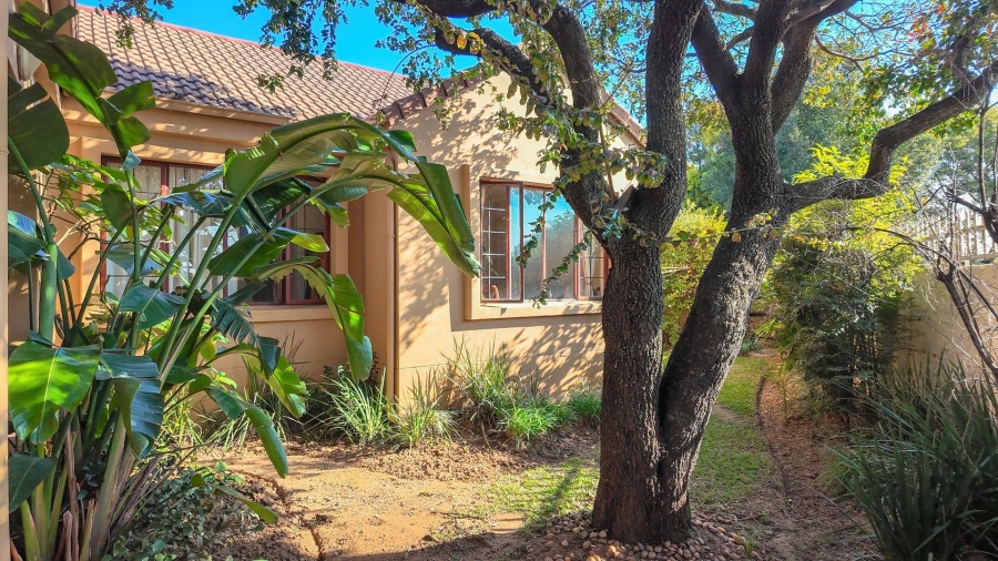 2 Bedroom Property for Sale in Douglasdale Gauteng