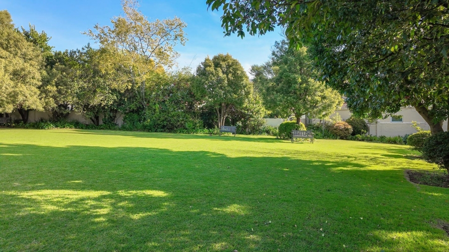 2 Bedroom Property for Sale in Douglasdale Gauteng