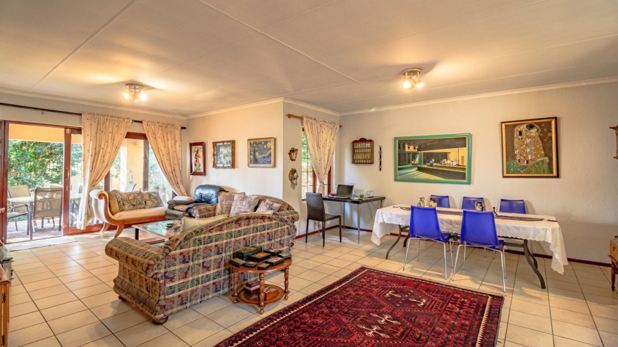 2 Bedroom Property for Sale in Douglasdale Gauteng