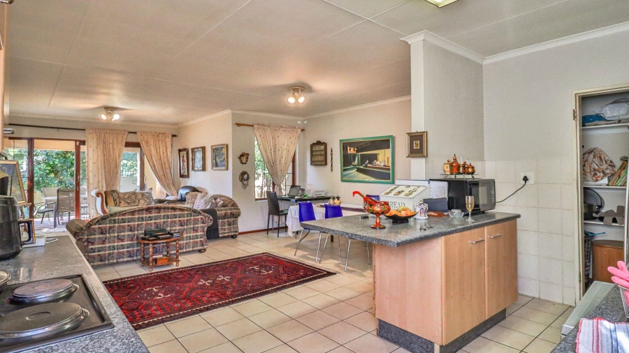 2 Bedroom Property for Sale in Douglasdale Gauteng
