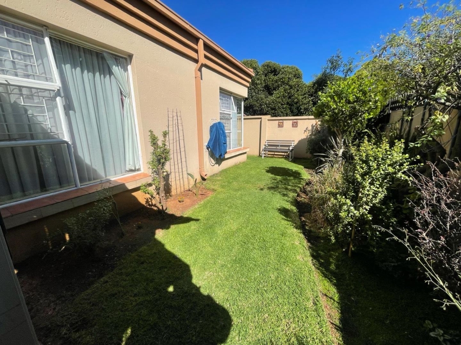 3 Bedroom Property for Sale in Glen Marais Gauteng