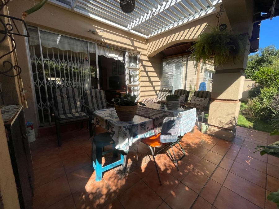 3 Bedroom Property for Sale in Glen Marais Gauteng